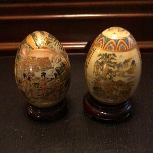 Asian Satsuma collectible eggs w/ wooden stands